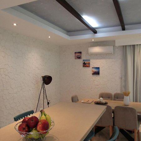 Villa Gusta Tholos  Exteriér fotografie